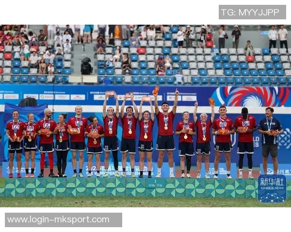 成都飞盘队中路突破创新策略解析与战术演变探讨